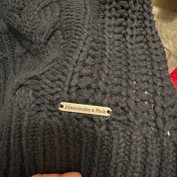 Abercrombie & Fitch Navy Sweater | Size Medium | Scoop Neck | VGUC - Picture 4 of 9